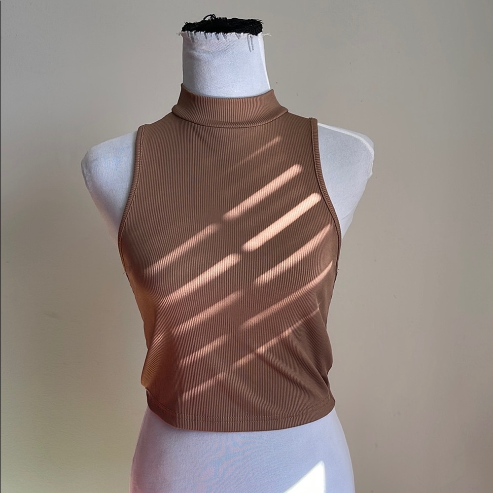Brown Fitted Crop Tank Top